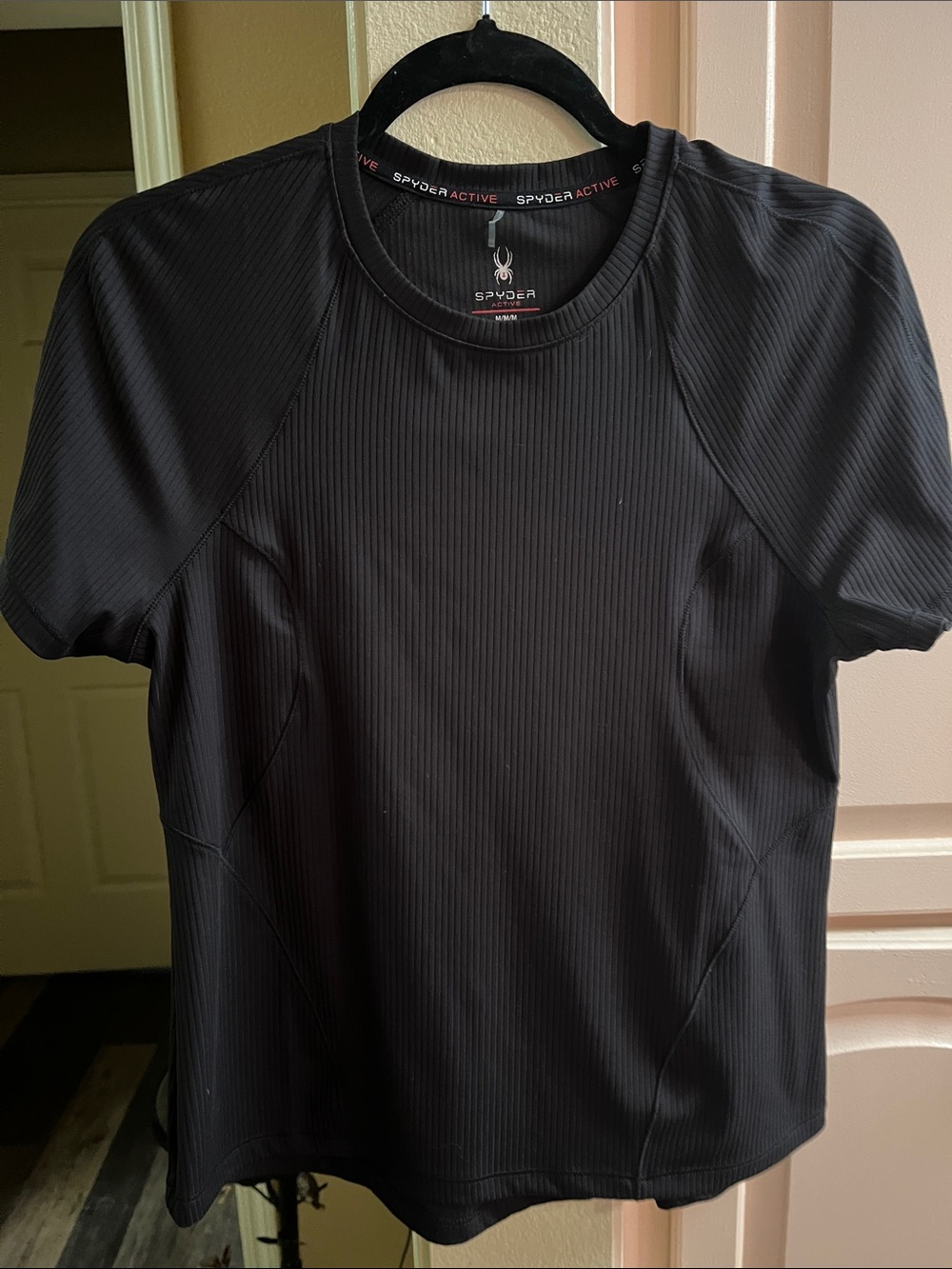Spyder Black Active Ribbed performance Short Sleeve Tee NWOT